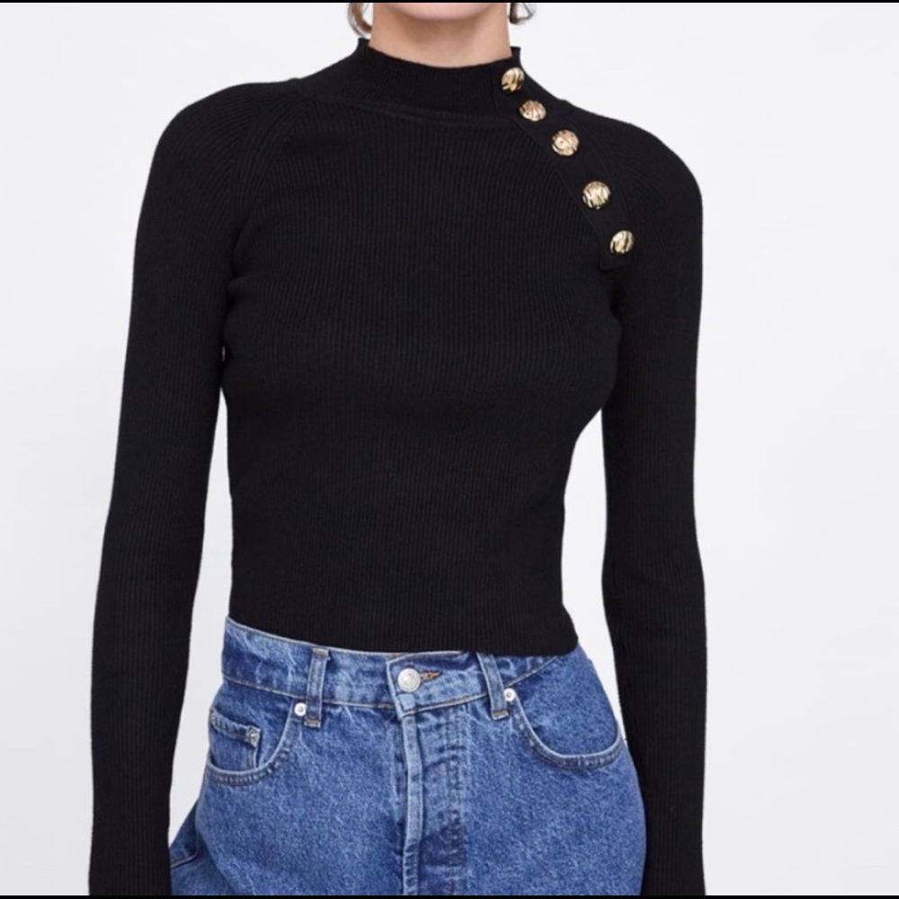 ZARA Ribbed Black Sweater with Gold Buttons